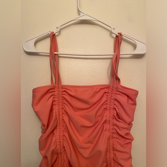 Cyn & Luca Elizabeth One Piece Swimsuit - Size Medium - Apricot/Pink - Picture 8 of 13